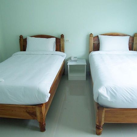 Ruan Rim Nam Hotell Roi Et Rum bild